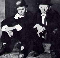 Lucien Raimbourg e Pierre Latour nei personaggi di Vladimir e Estragon di En attendant Godot al Thtre de Babylone di Parigi il 3 gennaio 1953